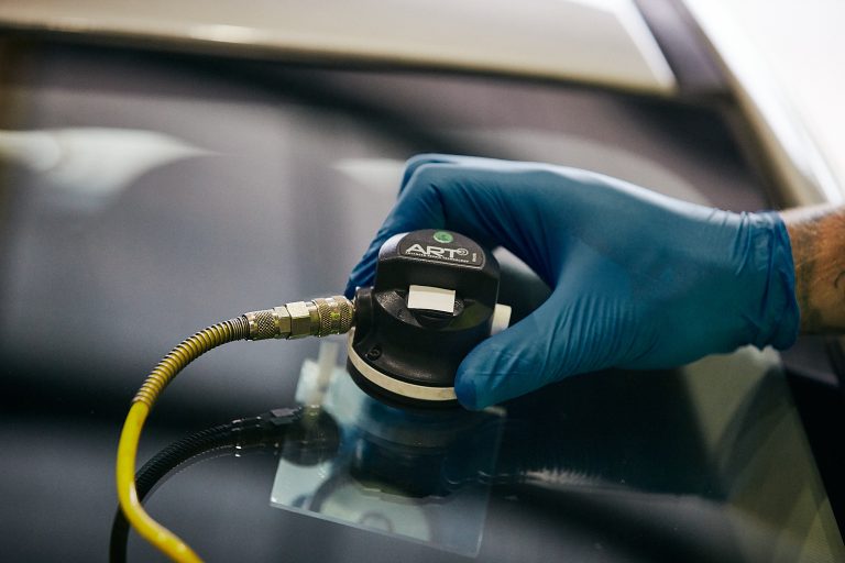Windscreen Chip Repair O'Brien® AutoGlass