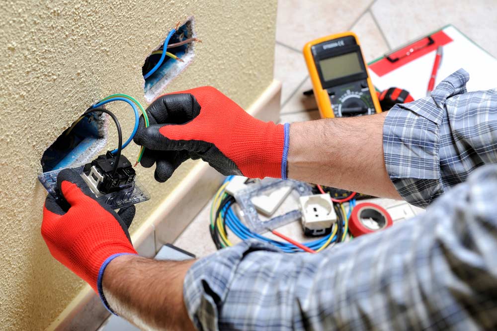 When Should I Call An Emergency Electrician In Castle Hill?