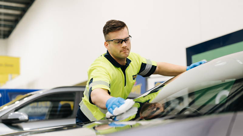 The Ultimate Guide to Cleaning your Windscreen