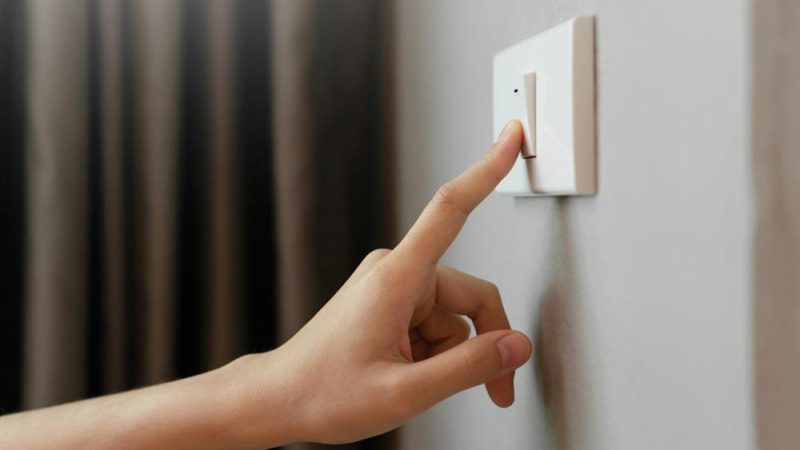 How Can Families Save Energy At Home?