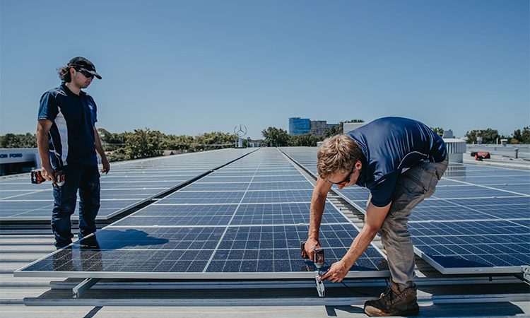 Commercial Solar Rebates Are Changing: The Lowdown for Melbourne Businesses