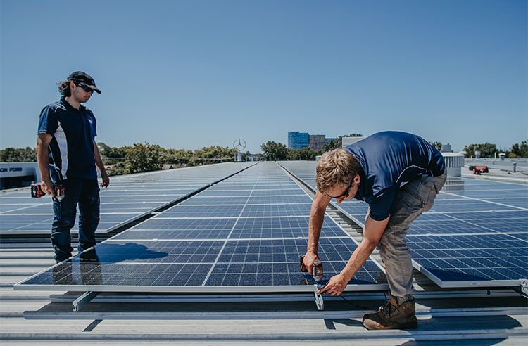 Commercial Solar Rebates Are Changing: The Lowdown for Melbourne Businesses