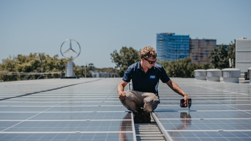 Harnessing Commercial Energy Efficiency: An Electrician's Guide