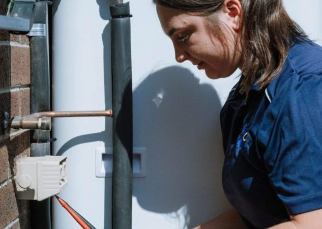 How Does a Heat Pump Work?