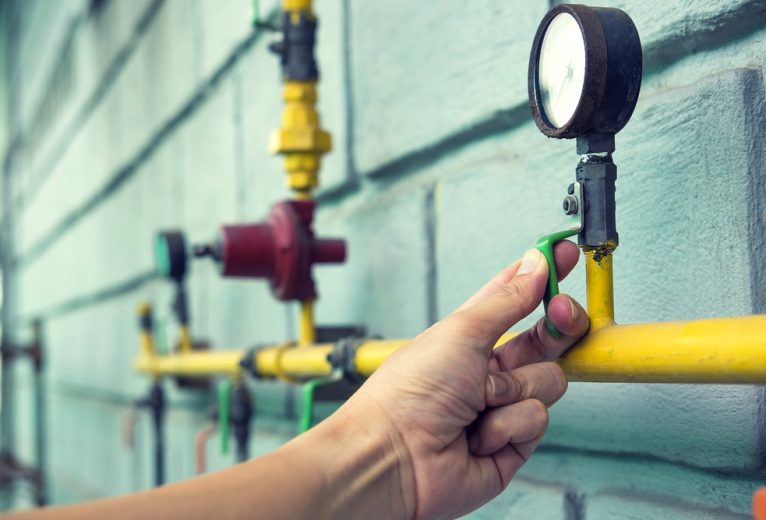 Gas Leak Safety: What To Do Before Calling A Maroochydore Gas Fitter