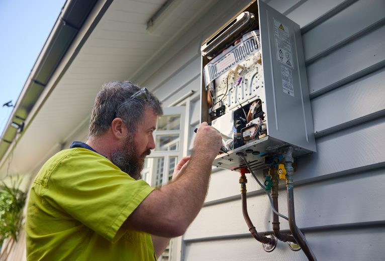 Hot Water Repairs, Replacements and Gas Hot Water Services in Brisbane Southside