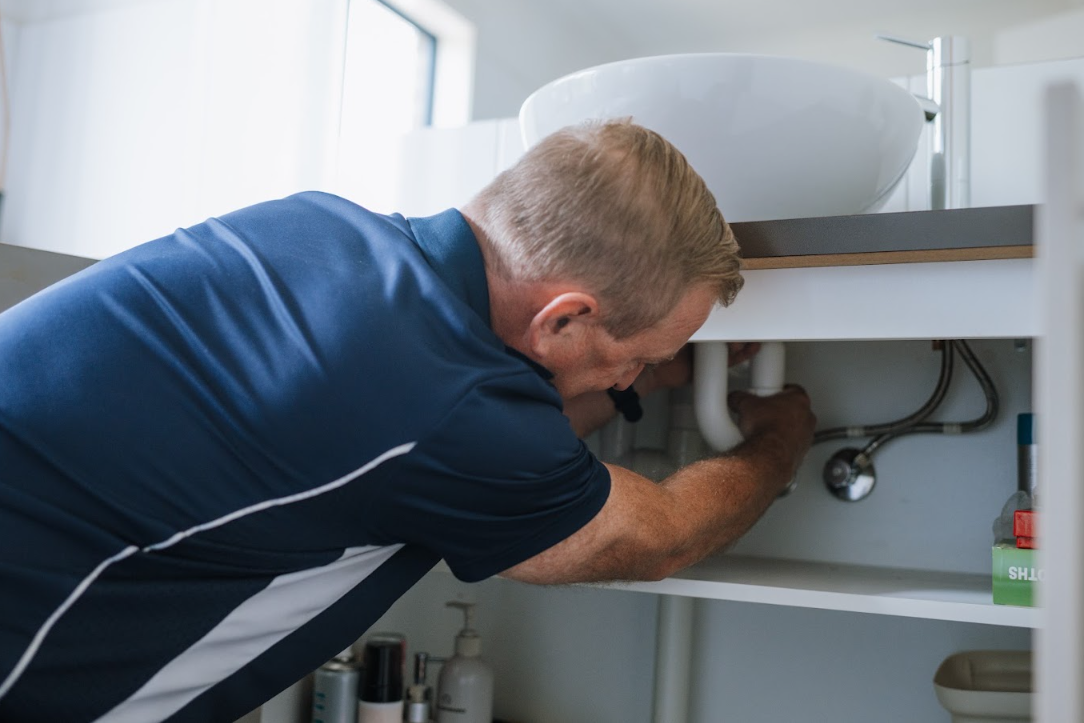 Blocked Drains in Melbourne: Causes, Warning Signs & When to Call a Plumber